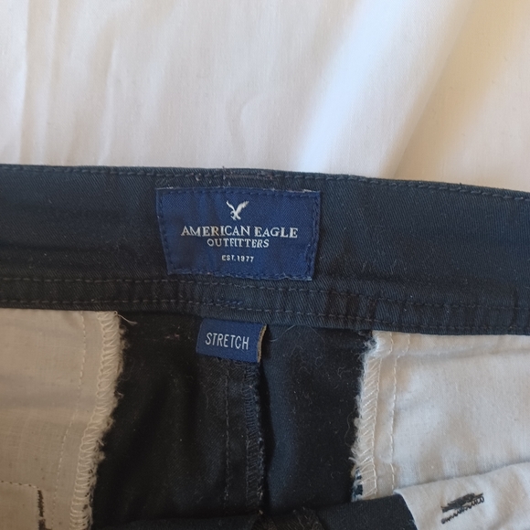 American Eagle Black Midi Shorts - Picture 2 of 5